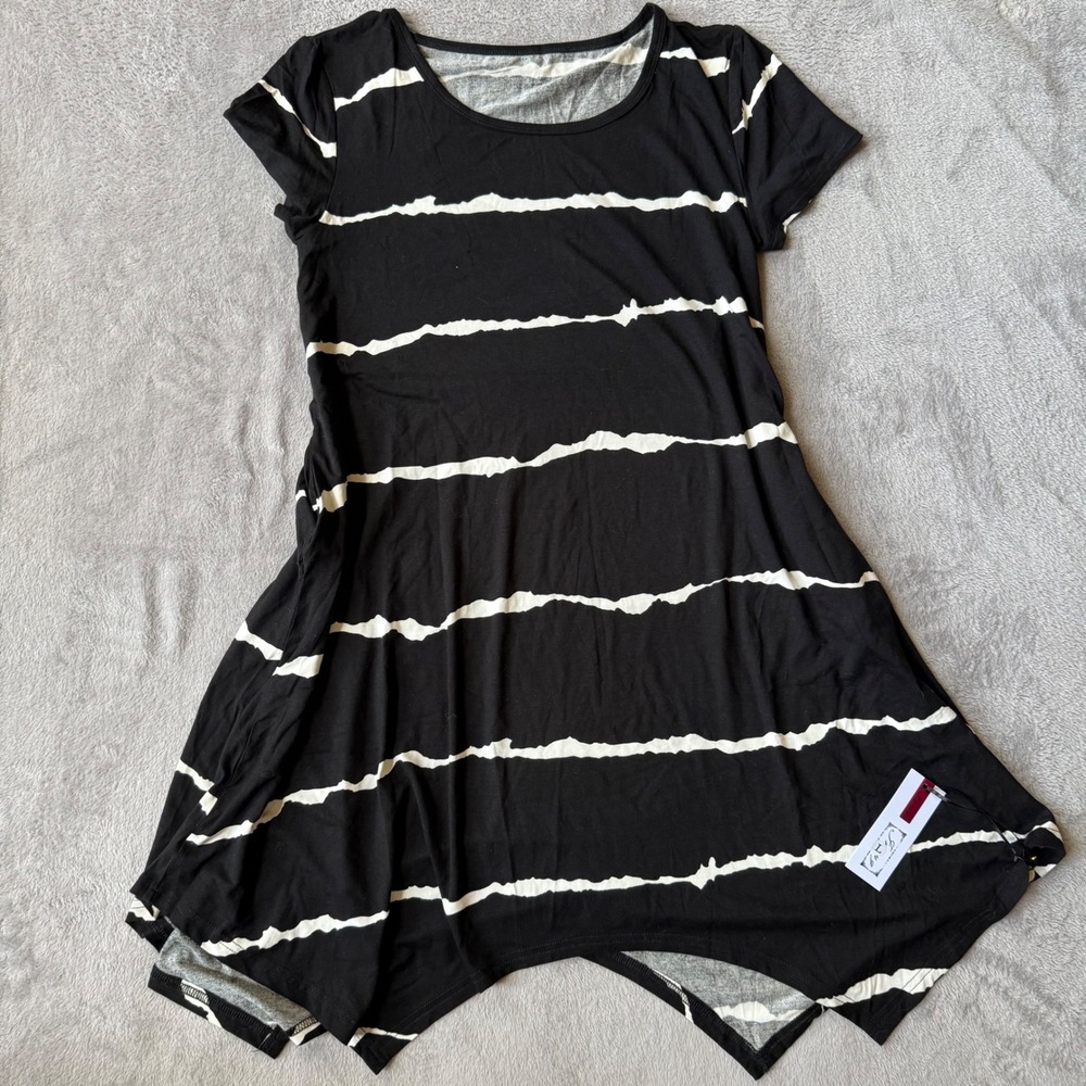 Womens L Swim Coverup Dress Black/White Striped Short Sleeve Sharkbite Hem